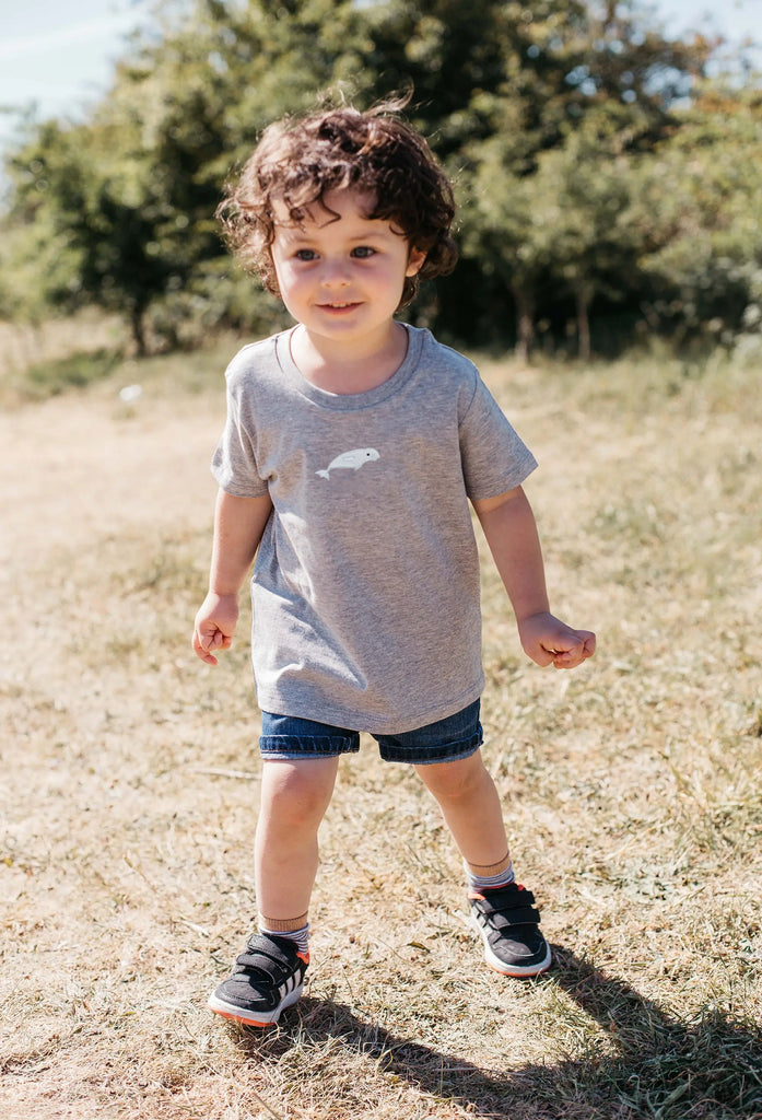 beluga childrens t-shirt Big Wild Thought