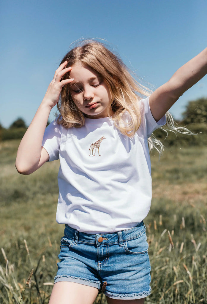 giraffe childrens t-shirt Big Wild Thought