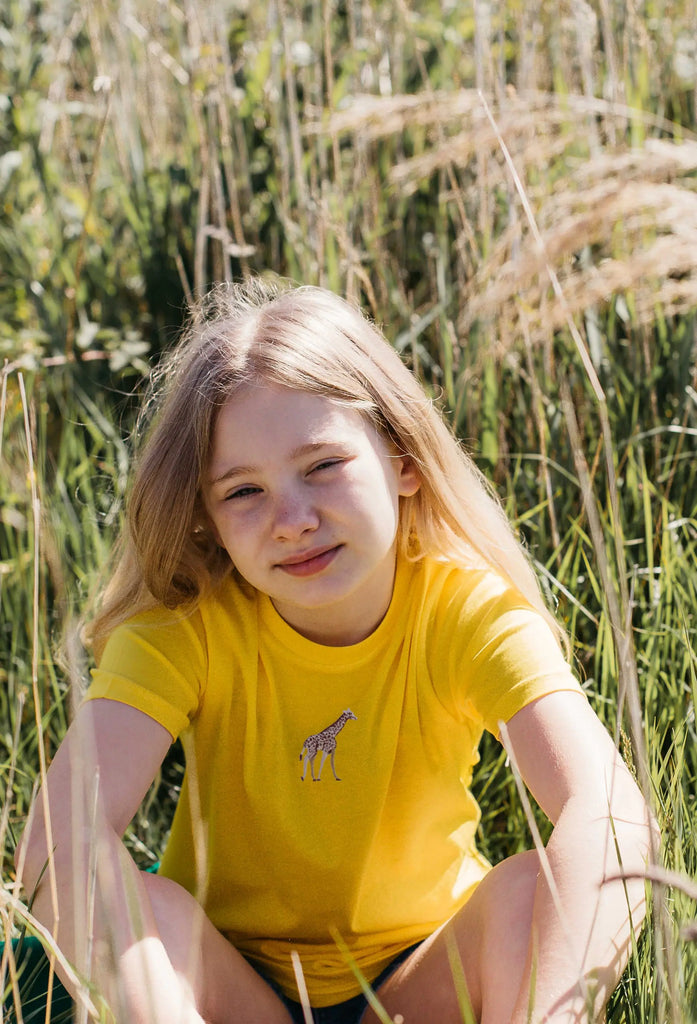 giraffe childrens t-shirt Big Wild Thought