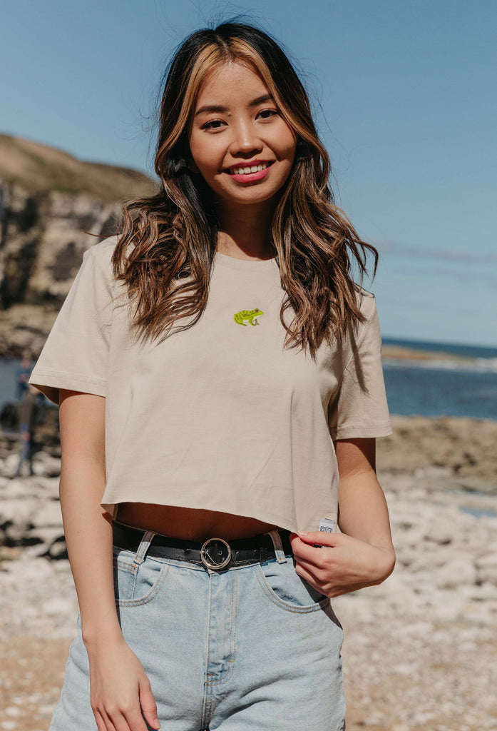 frog womens cropped t-shirt Big Wild Thought