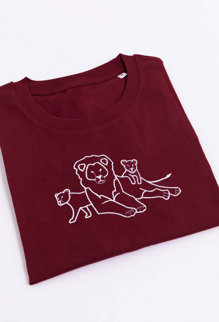 family of lions unisex t-shirt Big Wild Thought
