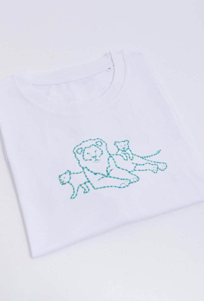 family of lions unisex t-shirt Big Wild Thought