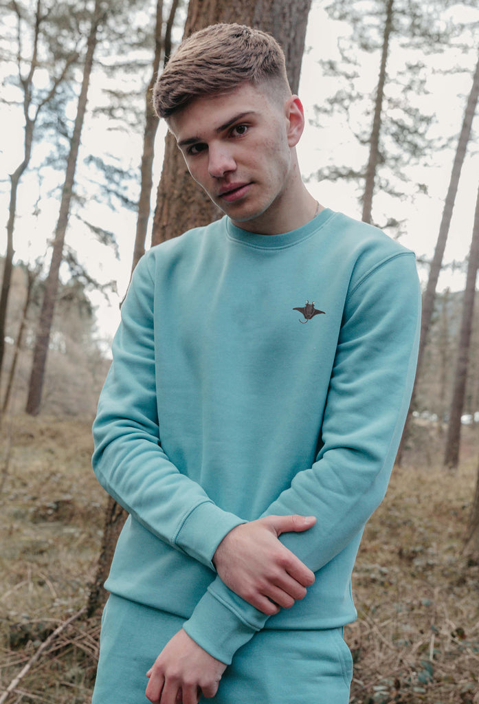 Manta Ray Unisex Embroidered Organic Sustainable Sweatshirt Jumper Big Wild Thought