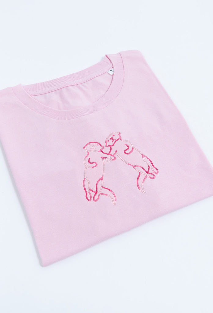 family of otters unisex cropped t-shirt Big Wild Thought